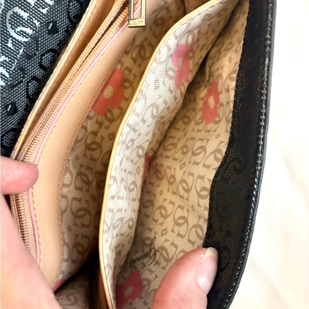 Guess Black and Tan Women's Bag - Picture 7 of 10